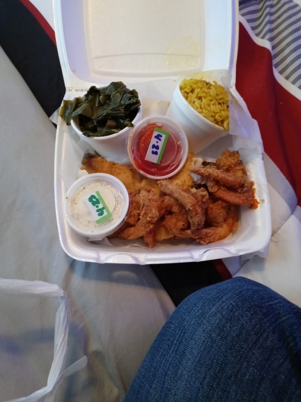 Mckinnons Seafood, Wings and Gullah Tingz | restaurant | 81 Sea Island Pkwy, Beaufort, SC 29907, USA | 8433793993 OR +1 843-379-3993