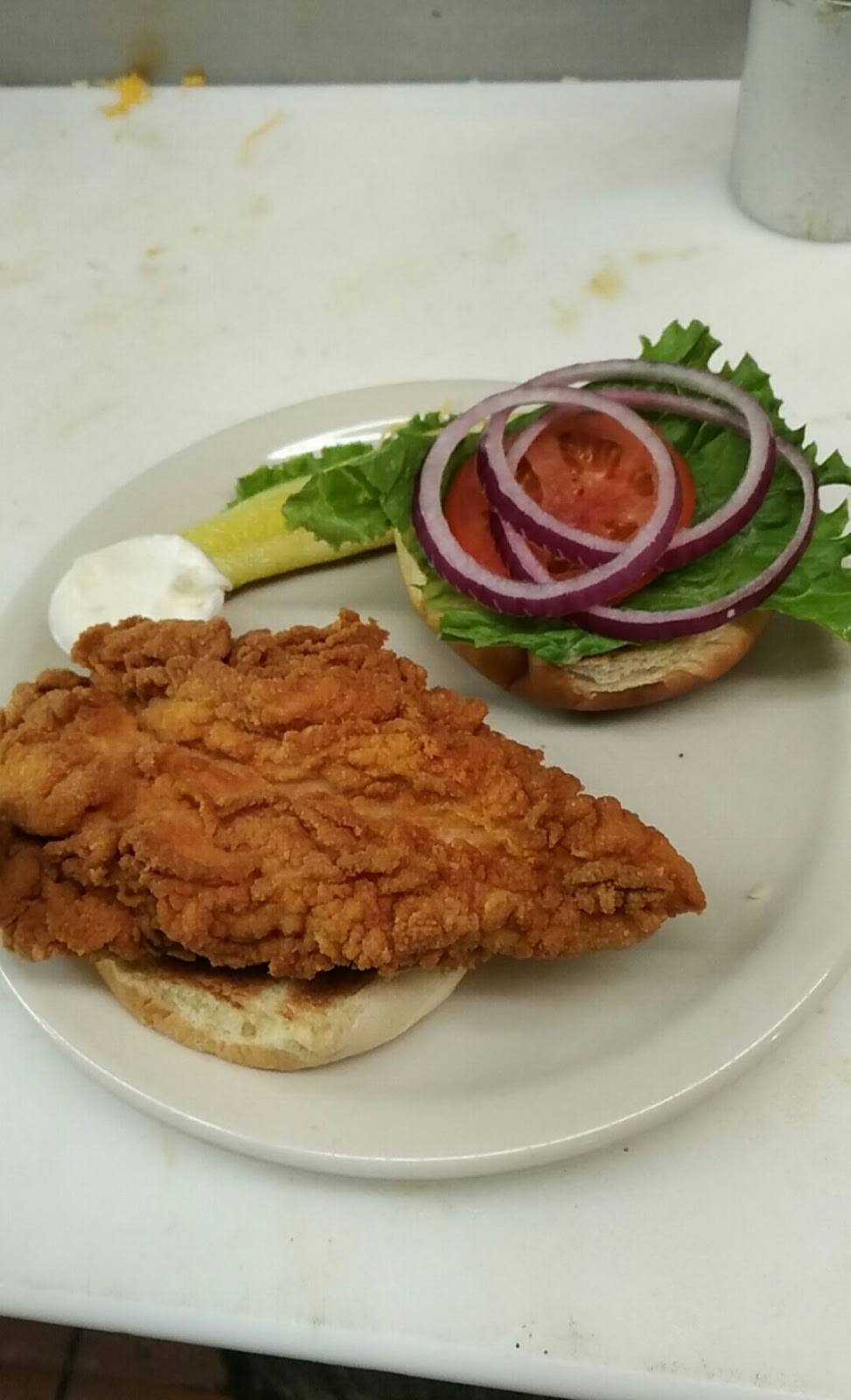 Joes Watermill Inn | restaurant | 5753 Harrison Ave #1, Cincinnati, OH 45248, USA | 5135746622 OR +1 513-574-6622