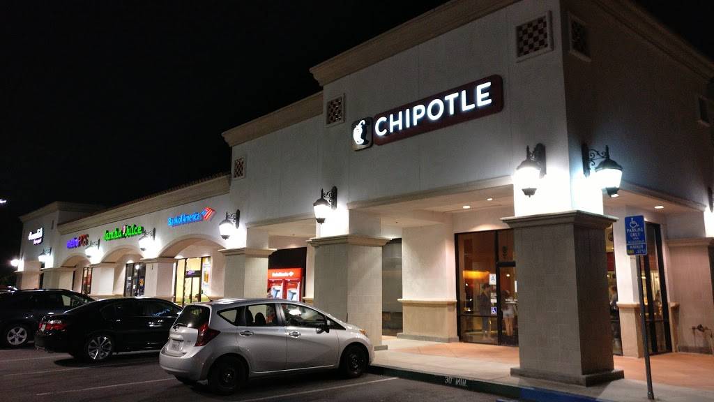 Chipotle Mexican Grill | restaurant | 8888 Whittier Blvd, Pico Rivera, CA 90660, USA | 5624784607 OR +1 562-478-4607