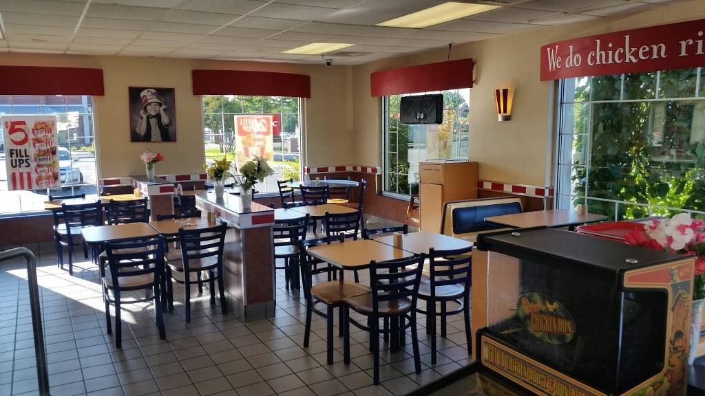 KFC | restaurant | 720 E Front St, Traverse City, MI 49686, USA | 2319473100 OR +1 231-947-3100