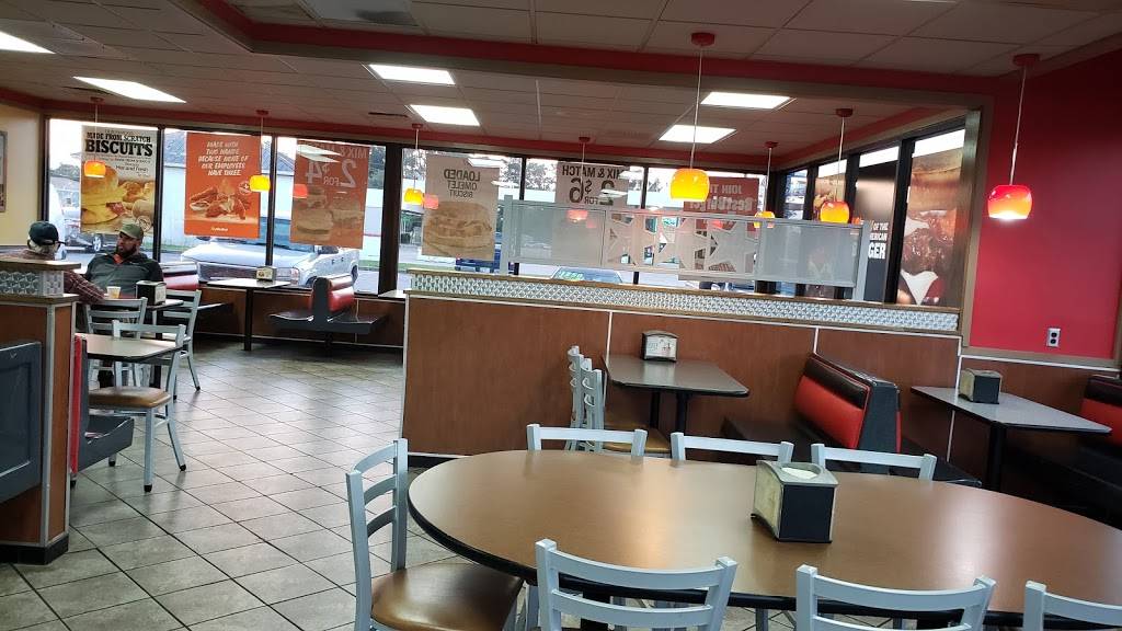 Hardees | restaurant | 4428 New Jesup Hwy, Brunswick, GA 31520, USA | 9122618751 OR +1 912-261-8751