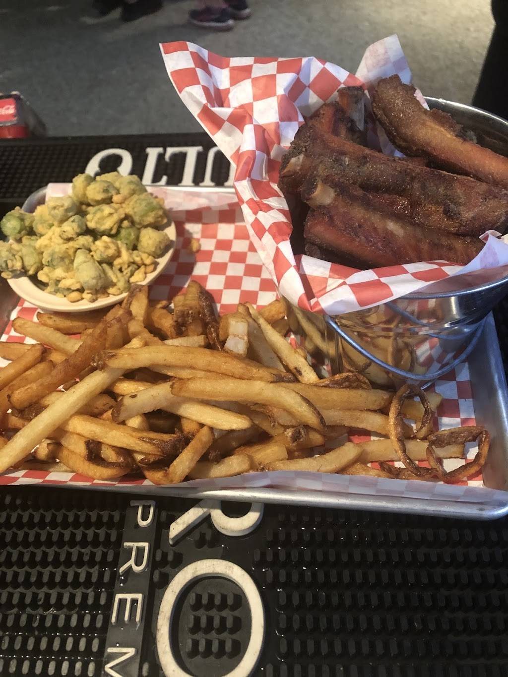 Pigout BBQ And Southern Soul Food | restaurant | 12012 Cortez Rd W, Bradenton, FL 34215, USA | 9417924822 OR +1 941-792-4822