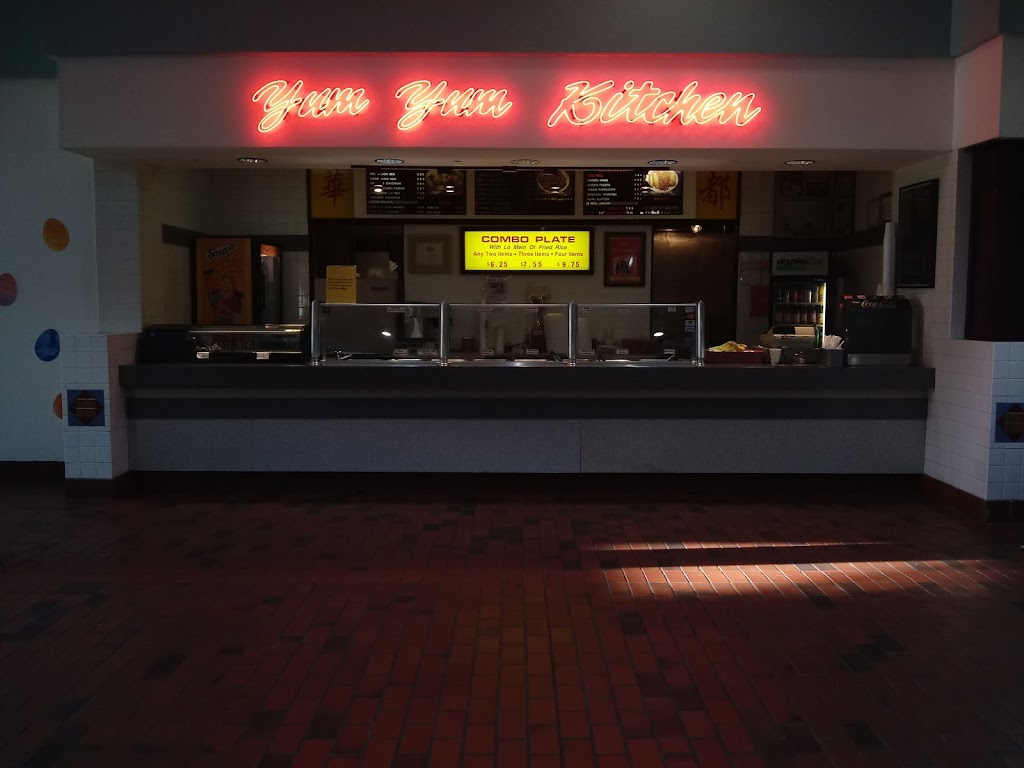 Yum Yum Kitchen | meal takeaway | 1655 Boston Rd # C14, Springfield, MA 01129, USA | 4135435486 OR +1 413-543-5486