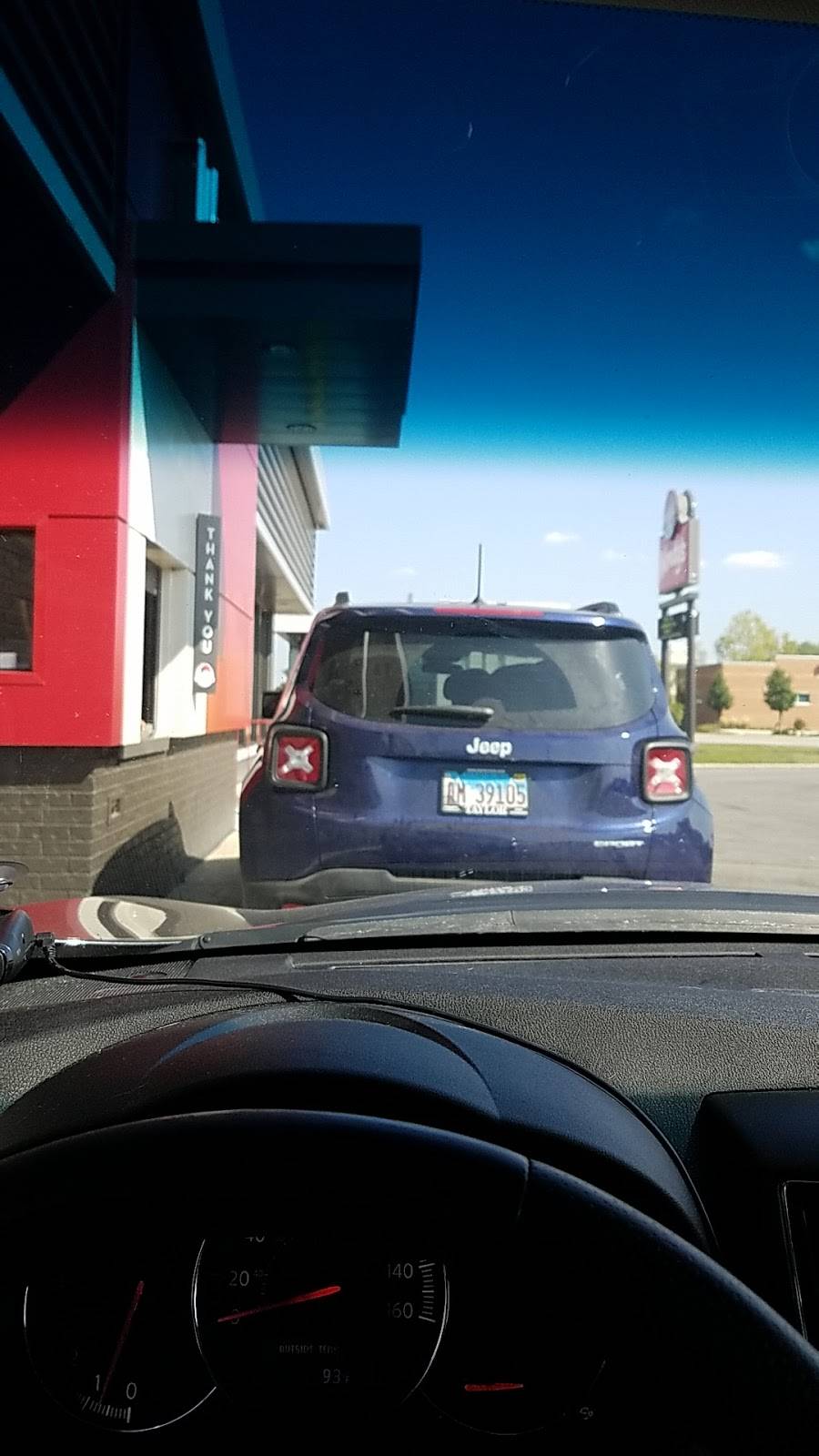 Wendys | restaurant | 495 N Kinzie Ave, Bradley, IL 60915, USA | 8159329102 OR +1 815-932-9102