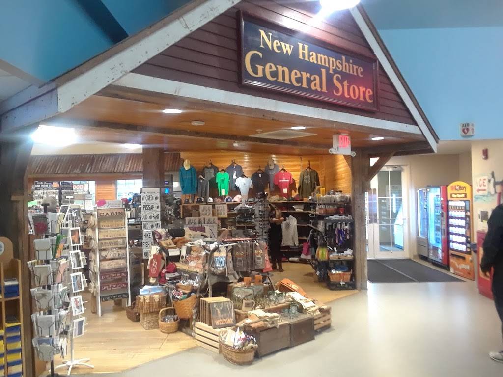 The Common Man Roadside North at the Hooksett Welcome Center | restaurant | 530 W River Rd, Hooksett, NH 03106, USA | 6032105305 OR +1 603-210-5305