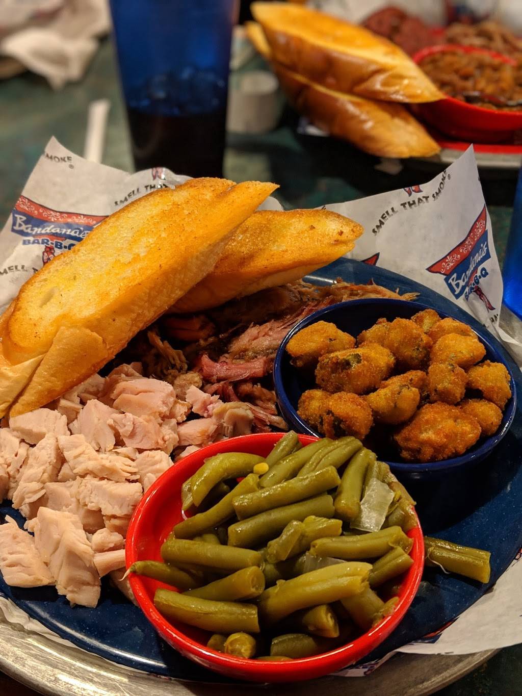 Bandanas Bar-B-Q | restaurant | 3060 US-41, Terre Haute, IN 47802, USA | 8128144601 OR +1 812-814-4601