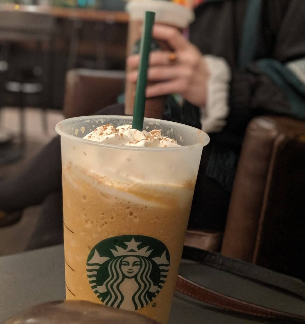 Starbucks | cafe | 8121 TN-100, Bellevue, TN 37221, USA | 6156469883 OR +1 615-646-9883