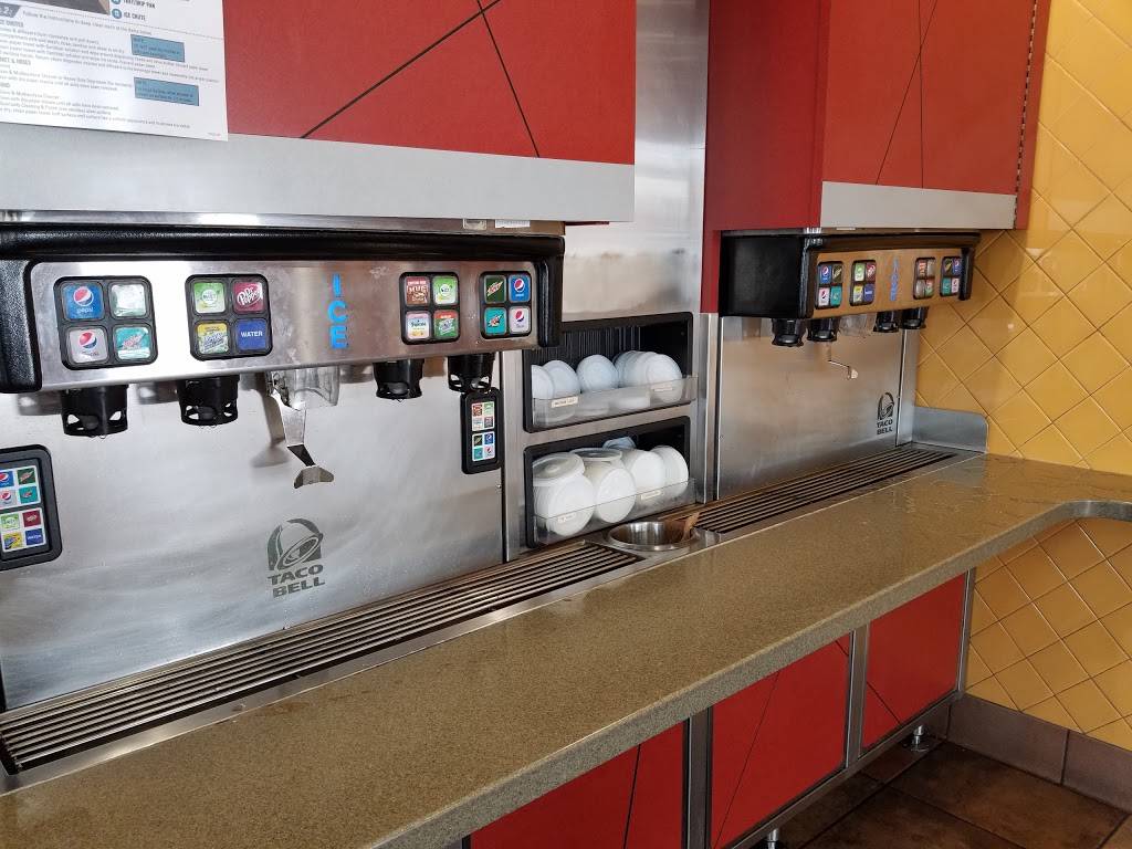 Taco Bell | meal takeaway | 17900 Bellflower Blvd, Bellflower, CA 90706, USA | 5628674466 OR +1 562-867-4466