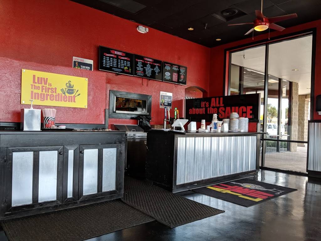 ATL Wings | restaurant | S Stapley Dr, Mesa, AZ 85204, USA | 4804285223 OR +1 480-428-5223