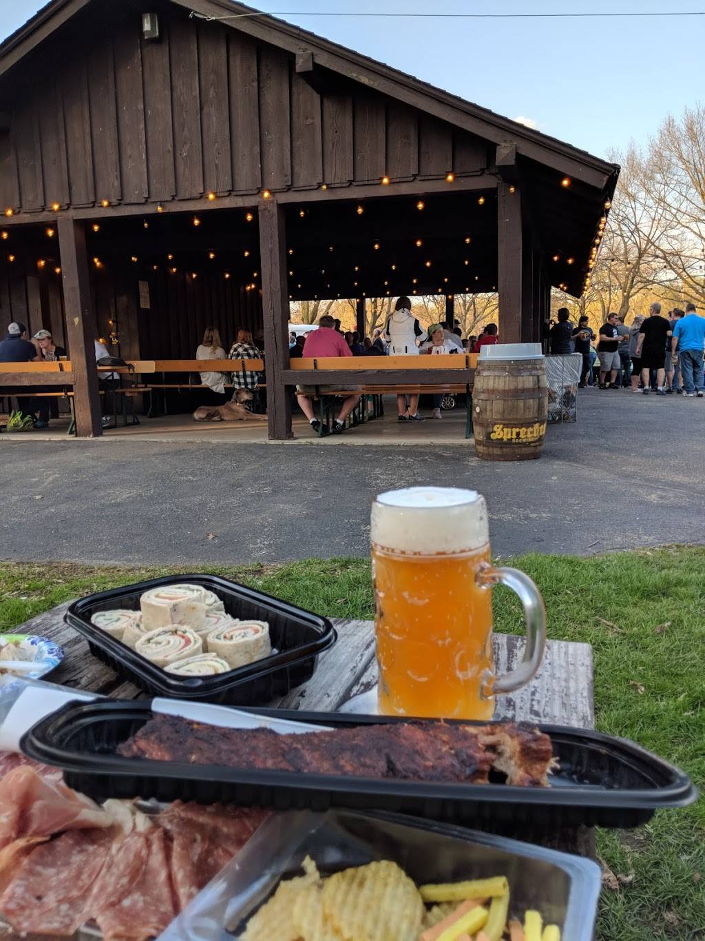 Whitnall Beer Garden | restaurant | 8831 North Root River Parkway, Franklin, WI 53132, USA | 4145149744 OR +1 414-514-9744