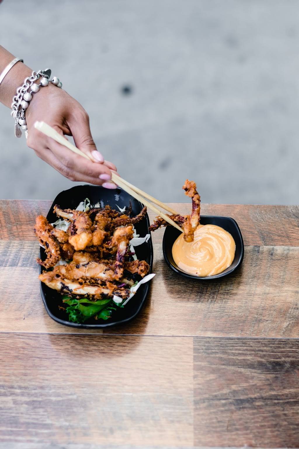 Ramen vs Pho | restaurant | 3747 W Shaw Ave, Fresno, CA 93711, USA | 5598402840 OR +1 559-840-2840