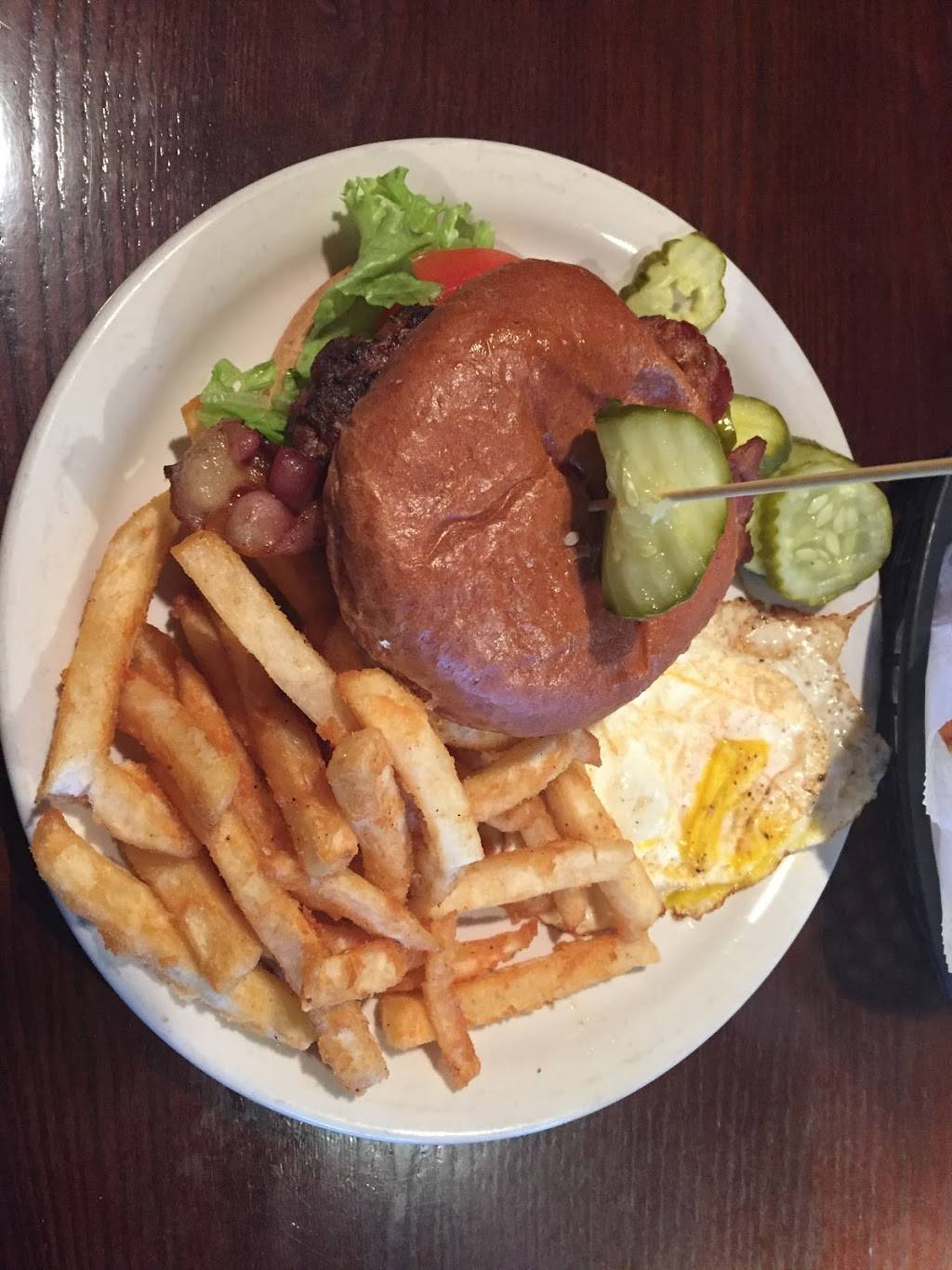 Fire House Pub | restaurant | 48925 Gratiot Ave, Chesterfield, MI 48051, USA | 5869491717 OR +1 586-949-1717