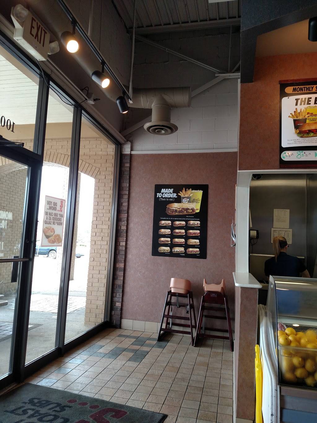 Penn Station East Coast Subs | meal takeaway | 10065 E Washington St, Indianapolis, IN 46229, USA | 3178977366 OR +1 317-897-7366