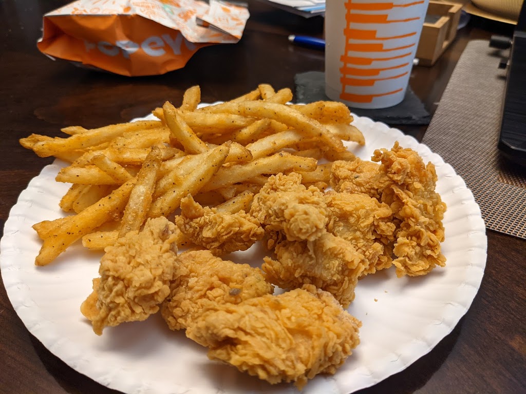 Popeyes Louisiana Kitchen | restaurant | 9036 Eastchase Pkwy, Montgomery, AL 36117, USA | 3345930088 OR +1 334-593-0088