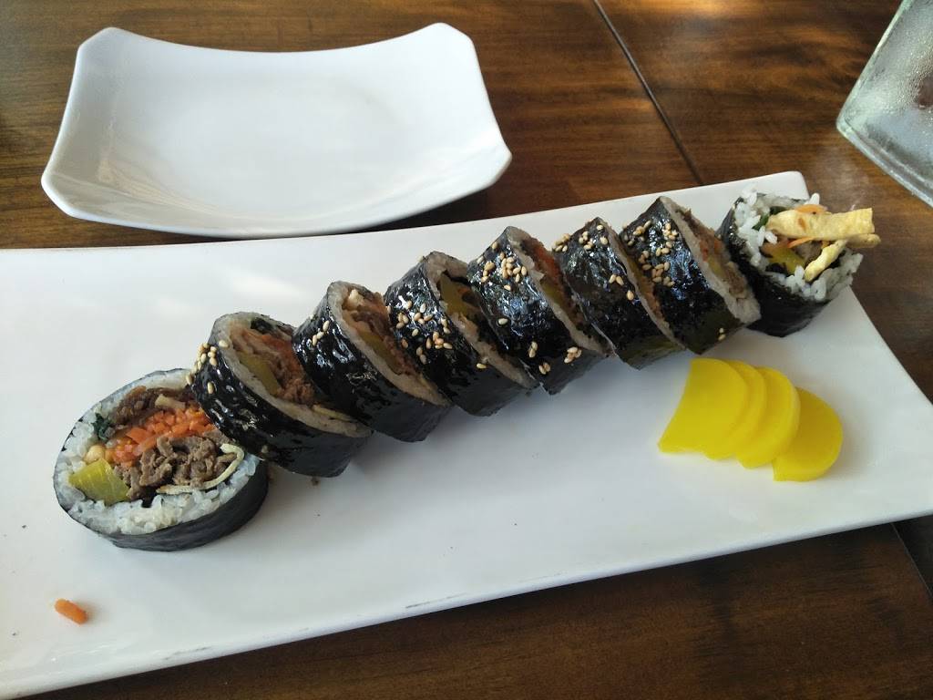 Lims Kitchen | restaurant | 38-40 Crescent St, Queens, NY 11101, USA | 7183616784 OR +1 718-361-6784