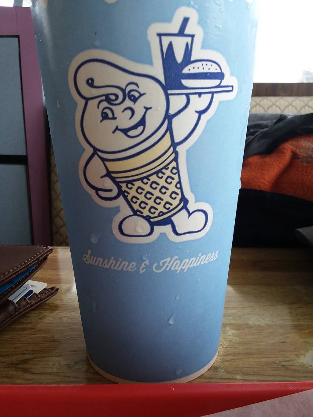 Fosters Freeze | restaurant | 855 Sebastopol Rd, Santa Rosa, CA 95407, USA | 7075423212 OR +1 707-542-3212