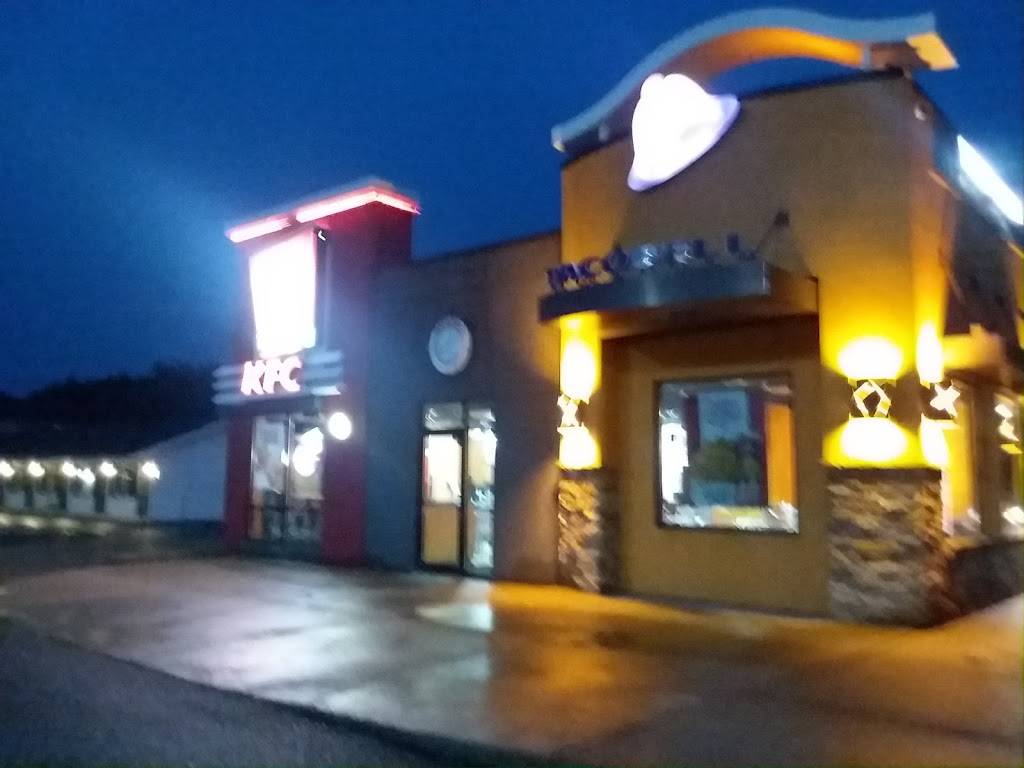 Taco Bell | meal takeaway | 860 N 8th St, Medford, WI 54451, USA | 7157482032 OR +1 715-748-2032