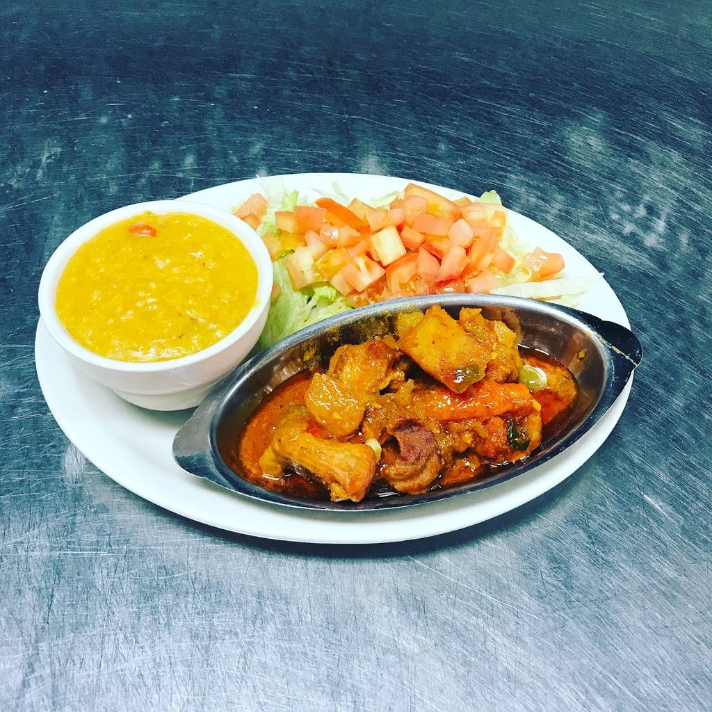 Pizzeria Twin Tower Big and Tasty | restaurant | 12519 W Okeechobee Rd, Hialeah, FL 33018, USA | 3058171448 OR +1 305-817-1448