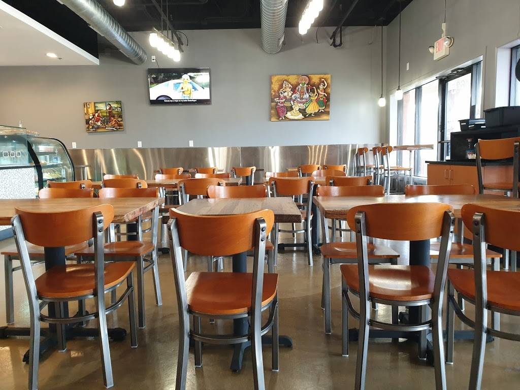 The Curry Club | restaurant | 1635 Clarkson Rd, Chesterfield, MO 63017, USA | 6367787777 OR +1 636-778-7777