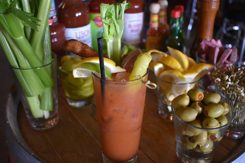 Glossy Heifer | restaurant | 46202 N Black Canyon Hwy, New River, AZ 85087, USA | 6234654854 OR +1 623-465-4854