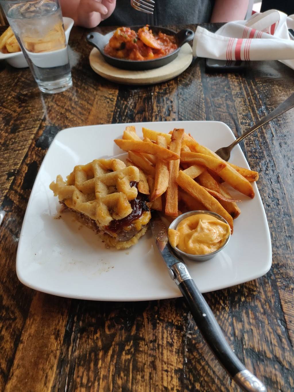 Taste of Belgium at The Banks | restaurant | 16 West Freedom Way, Cincinnati, OH 45202, USA | 5133965800 OR +1 513-396-5800