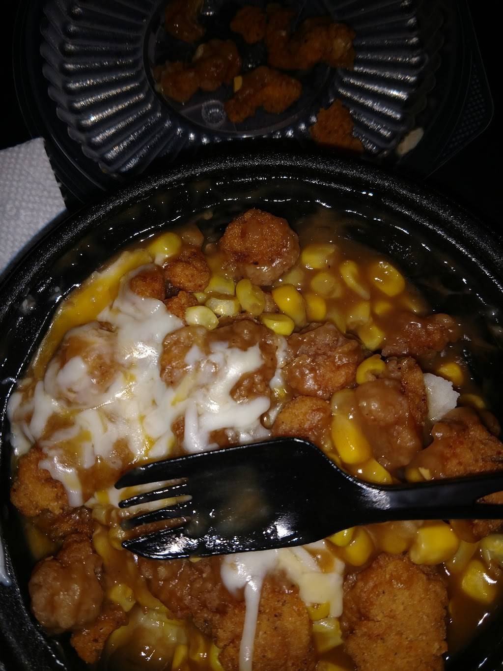 KFC | restaurant | 1025 Main St, Ramona, CA 92065, USA | 7607895570 OR +1 760-789-5570