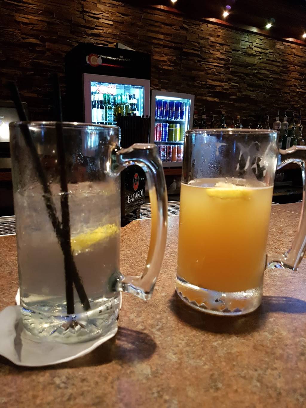 Rounders Sports Bar & Grill | restaurant | 414 S Front St, Mankato, MN 56001, USA | 5073887767 OR +1 507-388-7767