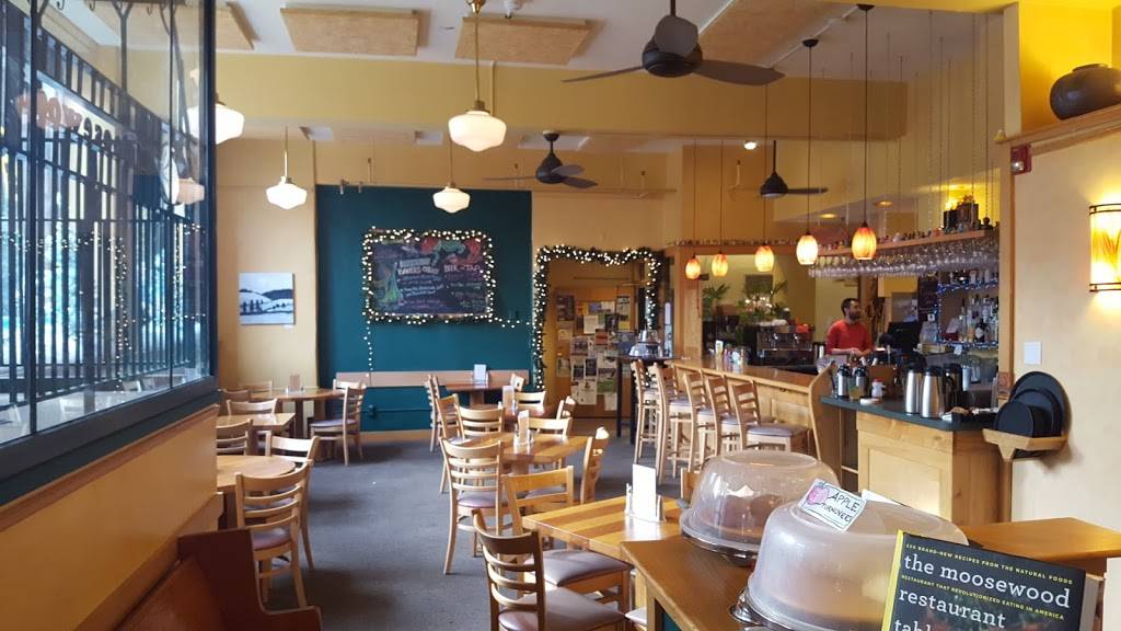 Moosewood Restaurant | restaurant | 215 N Cayuga St, Ithaca, NY 14850, USA | 6072739610 OR +1 607-273-9610