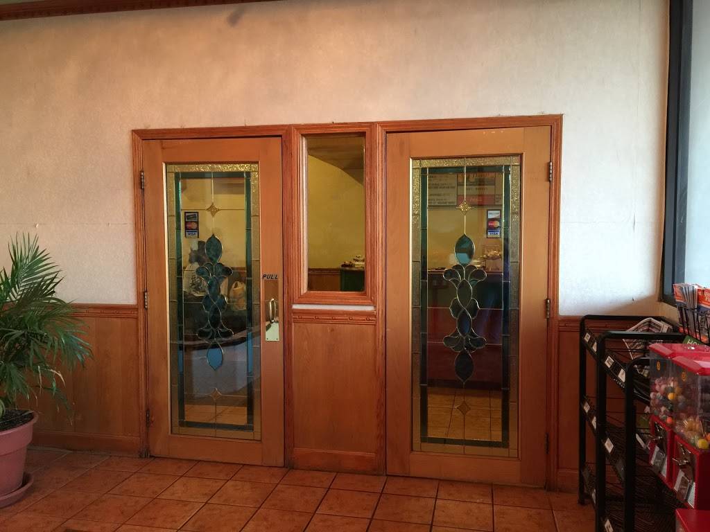 East Buffet | restaurant | 1320 N College Ave, Fayetteville, AR 72703, USA | 4794427498 OR +1 479-442-7498