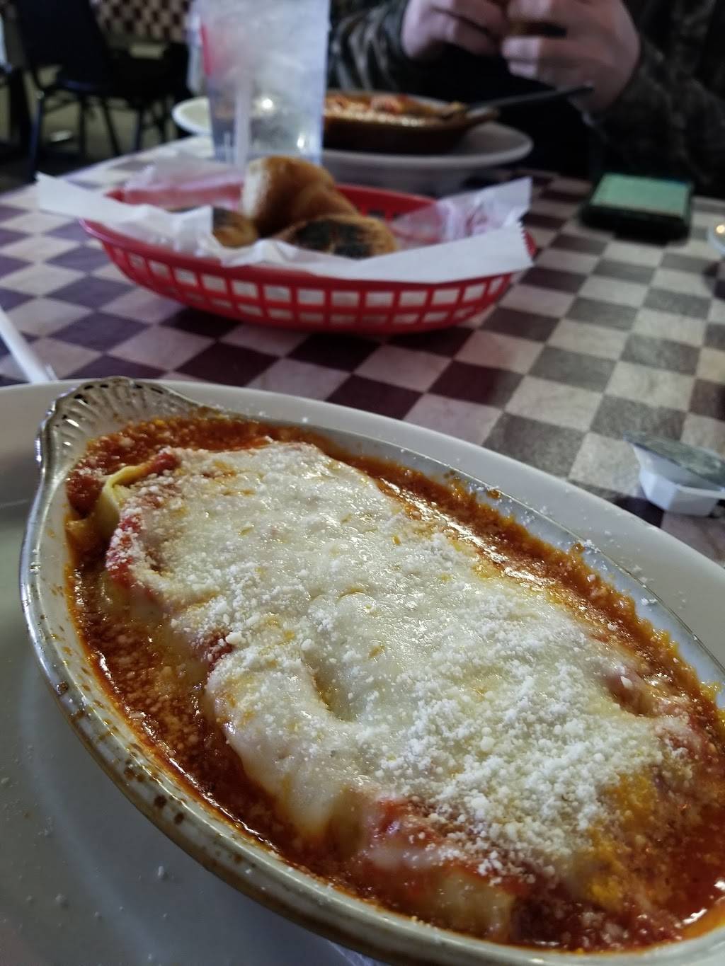 Uncle Joes Pizza & Pasta Subs | restaurant | 411 TX-63 Spur, Longview, TX 75601, USA | 9032389398 OR +1 903-238-9398