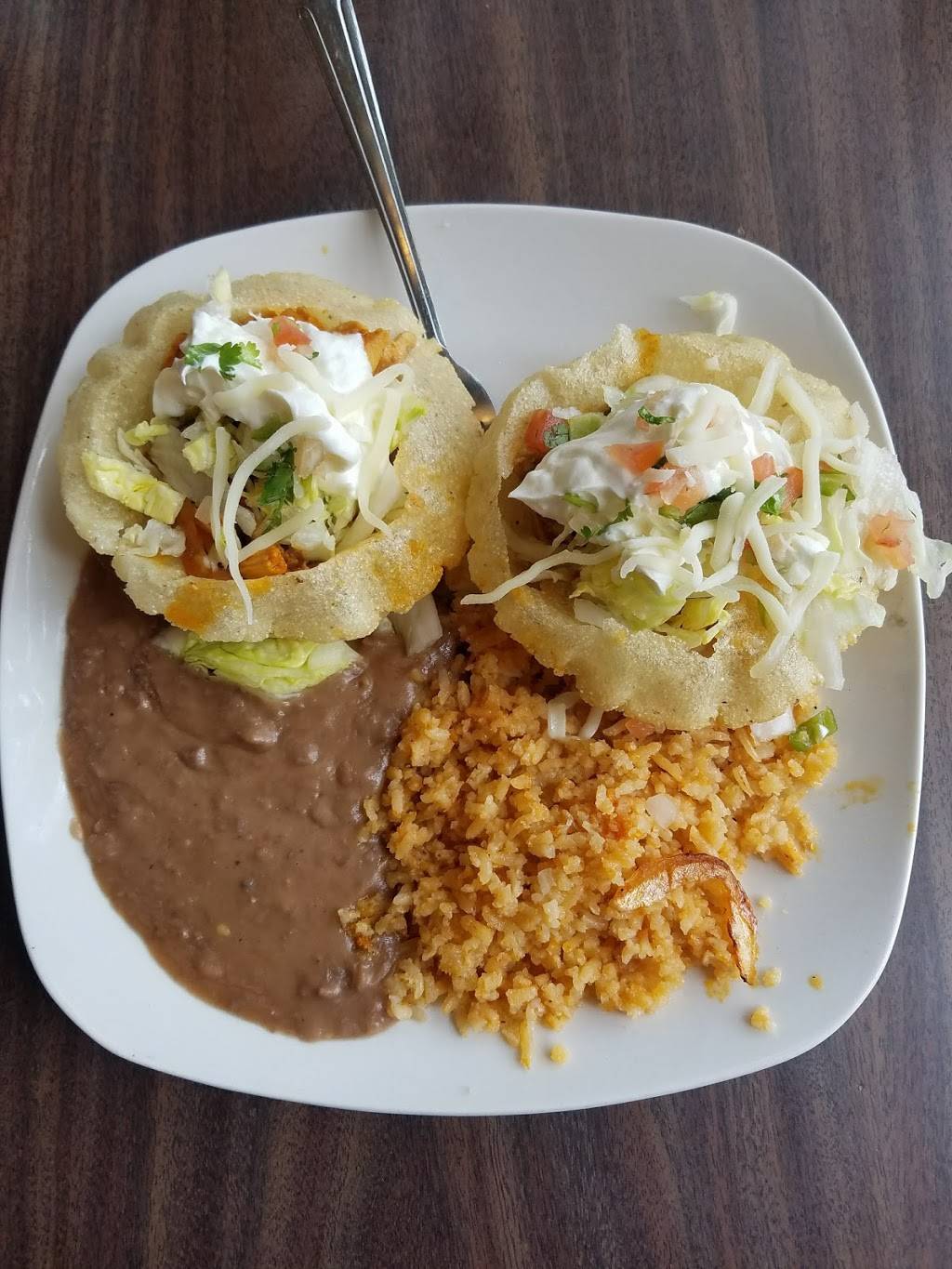 La Fogata Mexican Restaurant | restaurant | 232 Main St, Salinas, CA 93901, USA | 8317575690 OR +1 831-757-5690