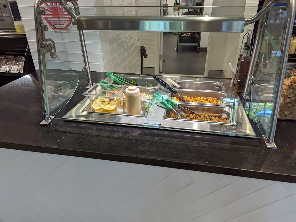 The Circuit Amenity Center | restaurant | 851 Duportail Rd, Chesterbrook, PA 19087, USA | 6106401400 OR +1 610-640-1400