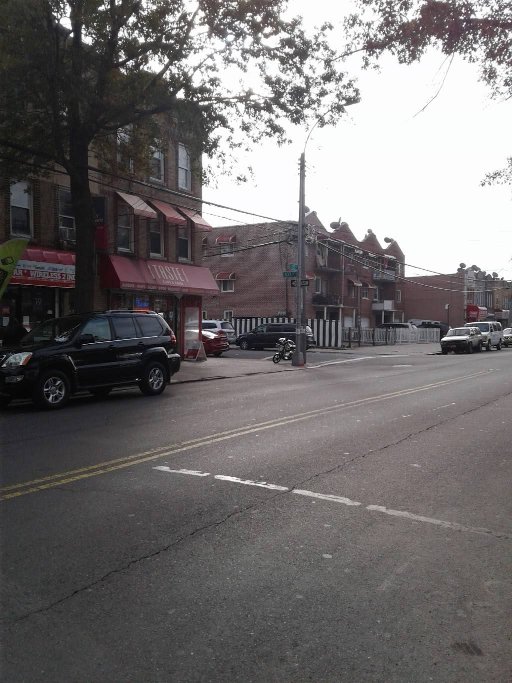 Taste Deli & Grill | meal takeaway | 107-02 101st Ave, Ozone Park, NY 11416, USA | 7183226540 OR +1 718-322-6540