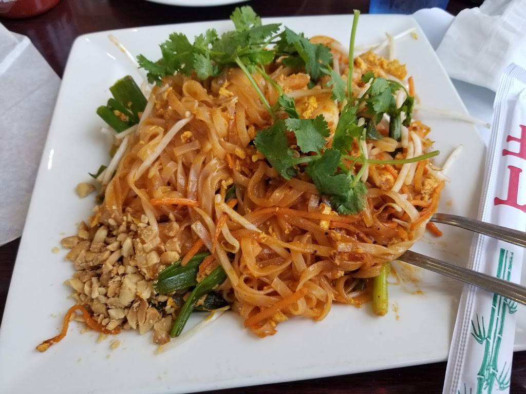 Banh Mi Che Cali Bakery | bakery | 15551 Brookhurst St, Westminster, CA 92683, USA | 7148398185 OR +1 714-839-8185