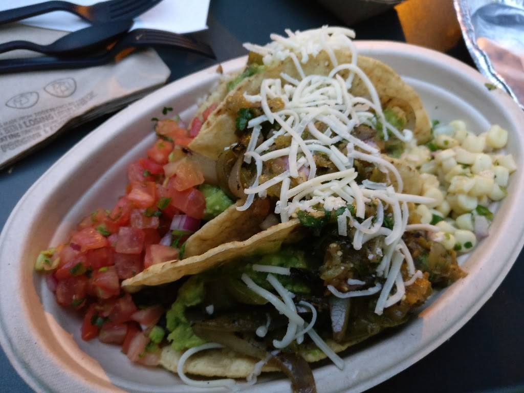 Chipotle Mexican Grill | restaurant | 8750 Genesee Ave Ste 240, San Diego, CA 92122, USA | 8589992403 OR +1 858-999-2403
