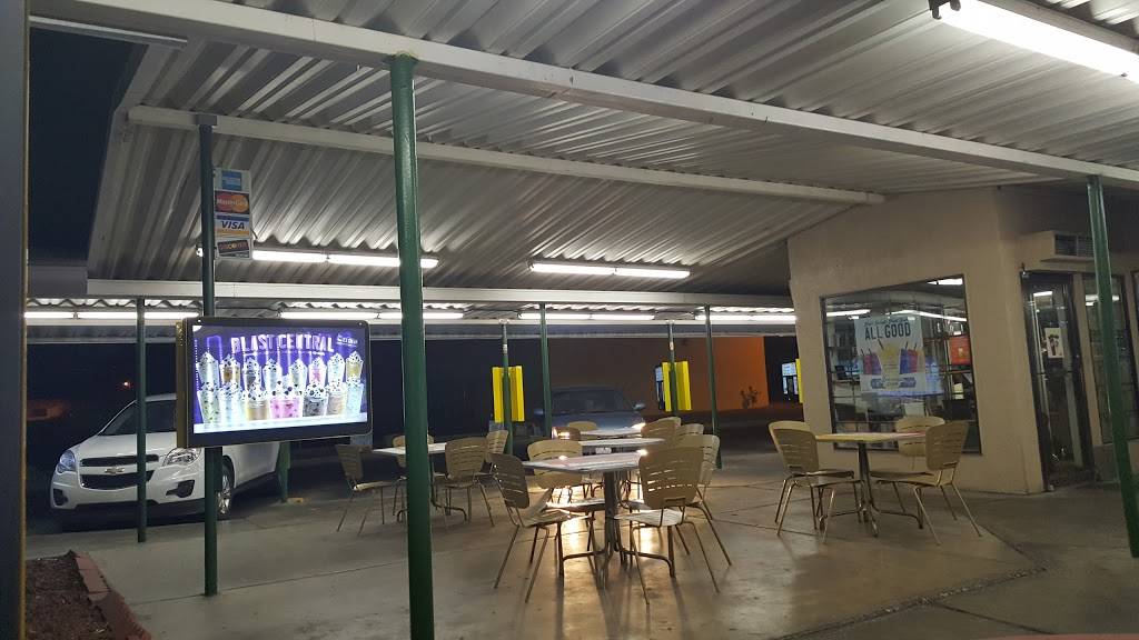 Sonic Drive-In | restaurant | 110 Elm St, Anthony, NM 88021, USA | 5758825643 OR +1 575-882-5643