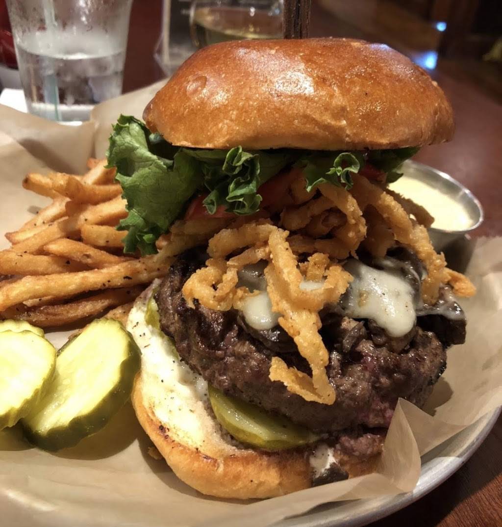 Mt Chalet II | restaurant | 32955 Woodward Ave, Royal Oak, MI 48073, USA | 2485492929 OR +1 248-549-2929