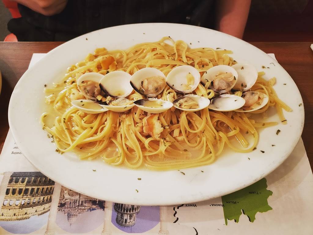 Pinos Pizza | restaurant | 4112 Meadowdale Blvd, Richmond, VA 23234, USA | 8042750568 OR +1 804-275-0568