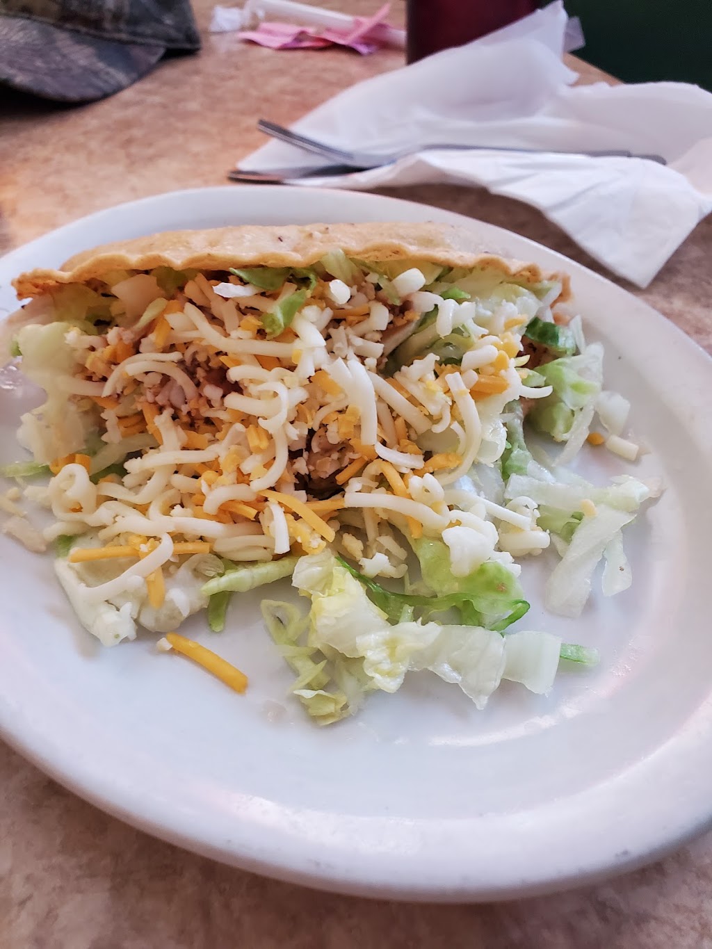 La Conquista | restaurant | 8600 N Loop Blvd Suite A, California City, CA 93505, USA | 7603732183 OR +1 760-373-2183