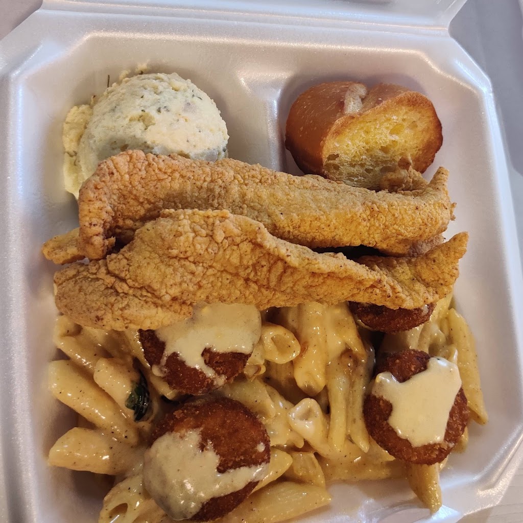 A Touch of New Orleans Po-boys | restaurant | 1048 Scotsdale Dr, Harvey, LA 70058, USA | 5046102744 OR +1 504-610-2744