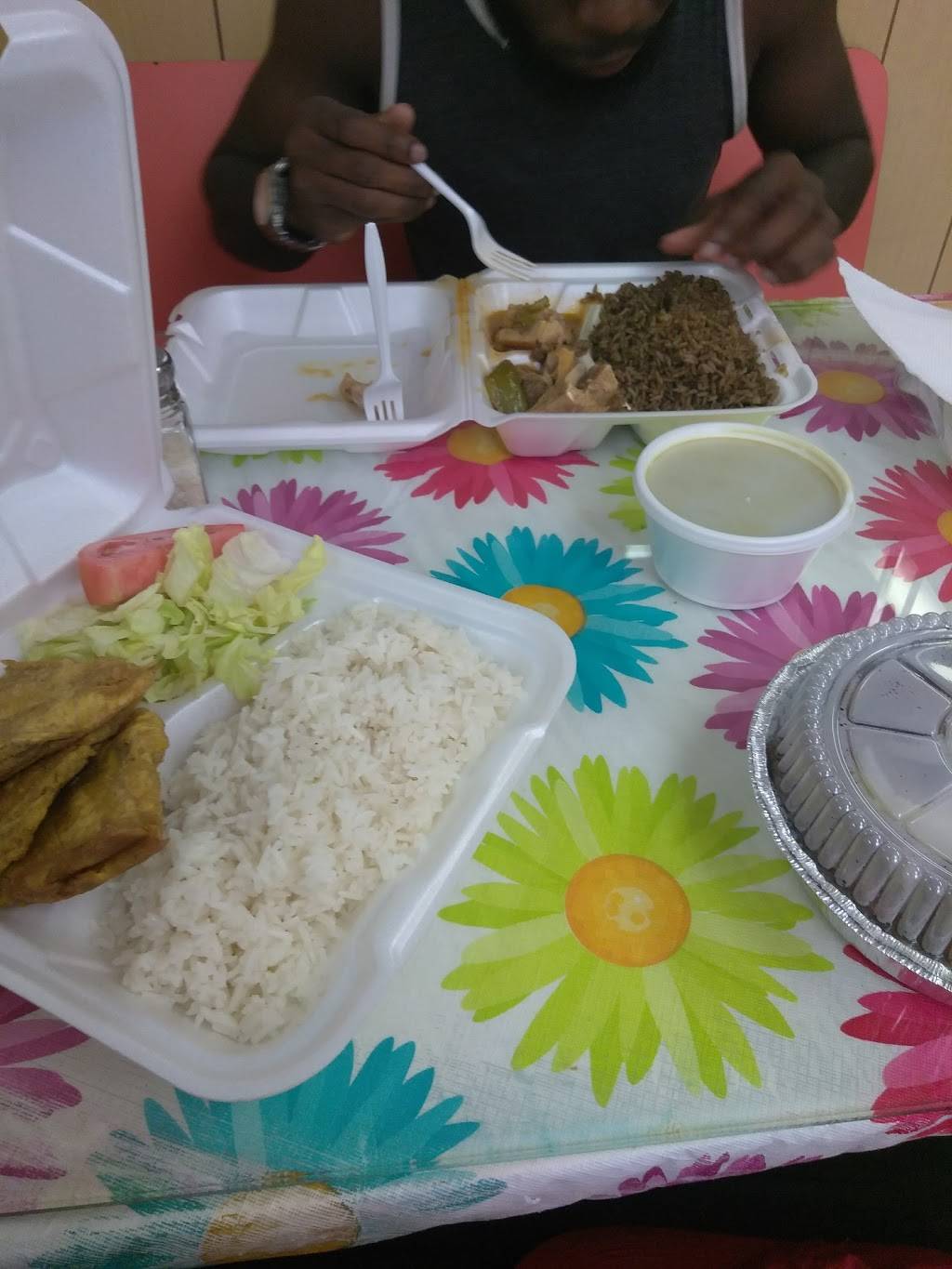 Reflexion Restaurant | restaurant | 300 W Sunrise Blvd, Fort Lauderdale, FL 33311, USA | 9547670383 OR +1 954-767-0383