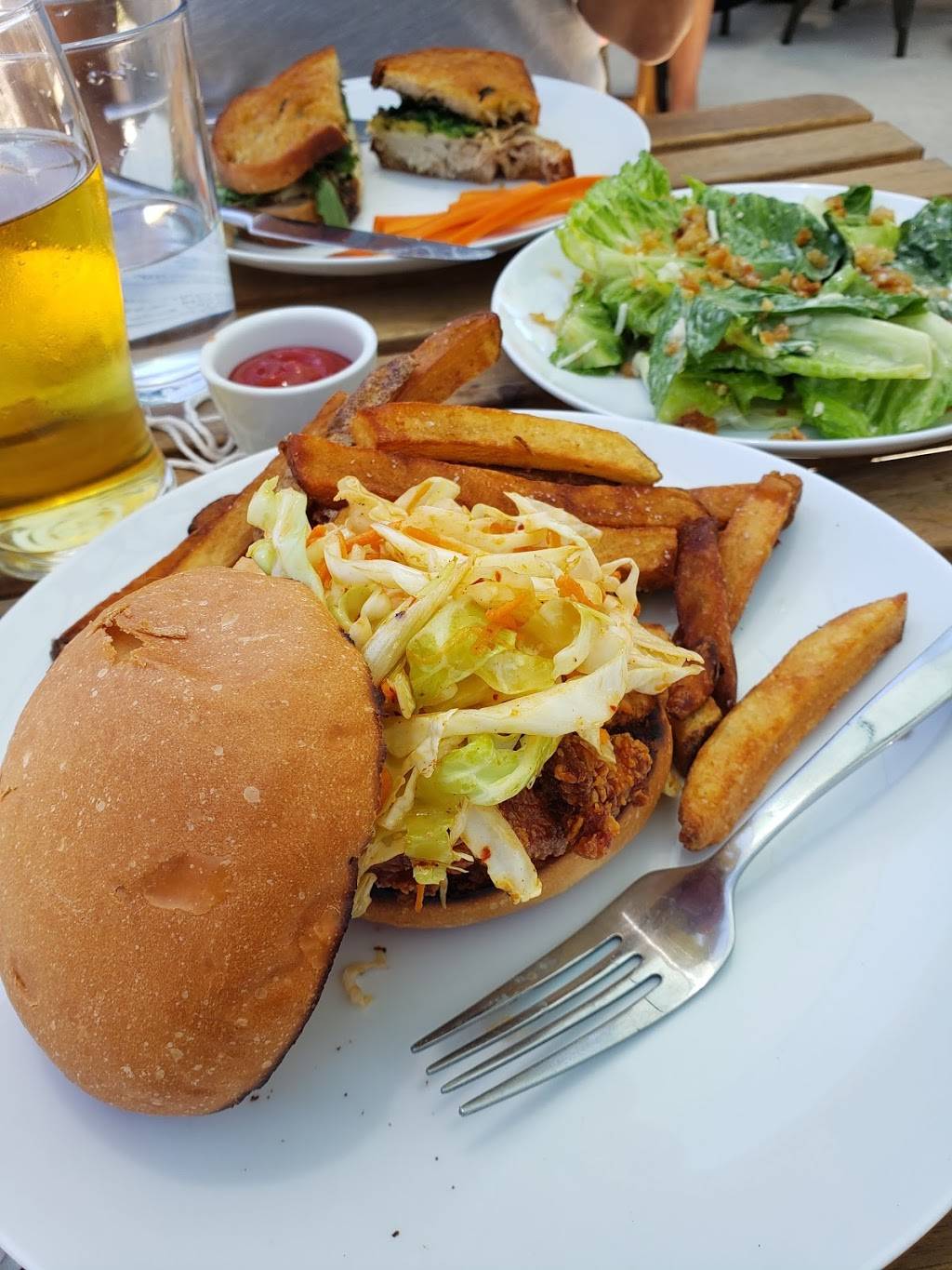 Bossies Kitchen | restaurant | 901 N Milpas St, Santa Barbara, CA 93103, USA | 8057701700 OR +1 805-770-1700