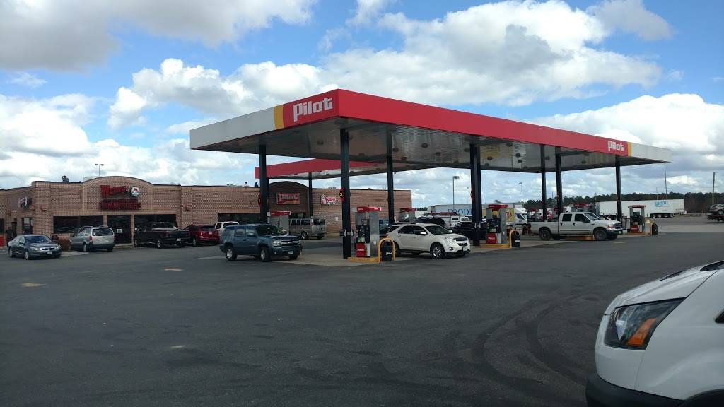 Pilot Travel Center | restaurant | 4610 County Dr, Disputanta, VA 23842, USA | 8048634612 OR +1 804-863-4612
