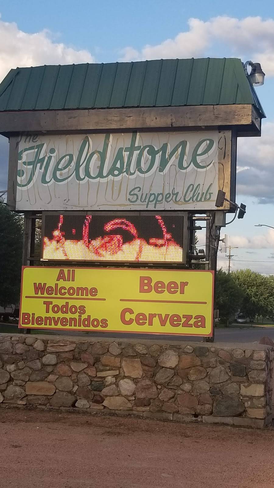 Randalls Beers and Cheers | restaurant | 503 E Spruce St, Abbotsford, WI 54405, USA | 7152230000 OR +1 715-223-0000