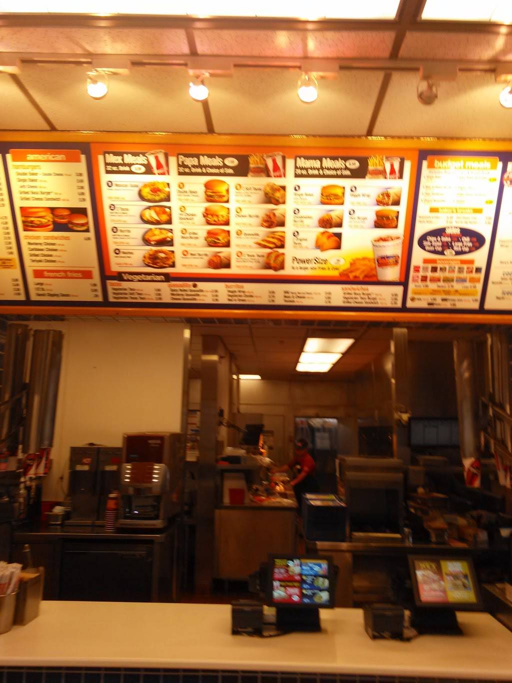 Bakers Drive-Thru | restaurant | 1300 Blaine Street, Riverside, CA 92507, USA | 9098845233 OR +1 909-884-5233