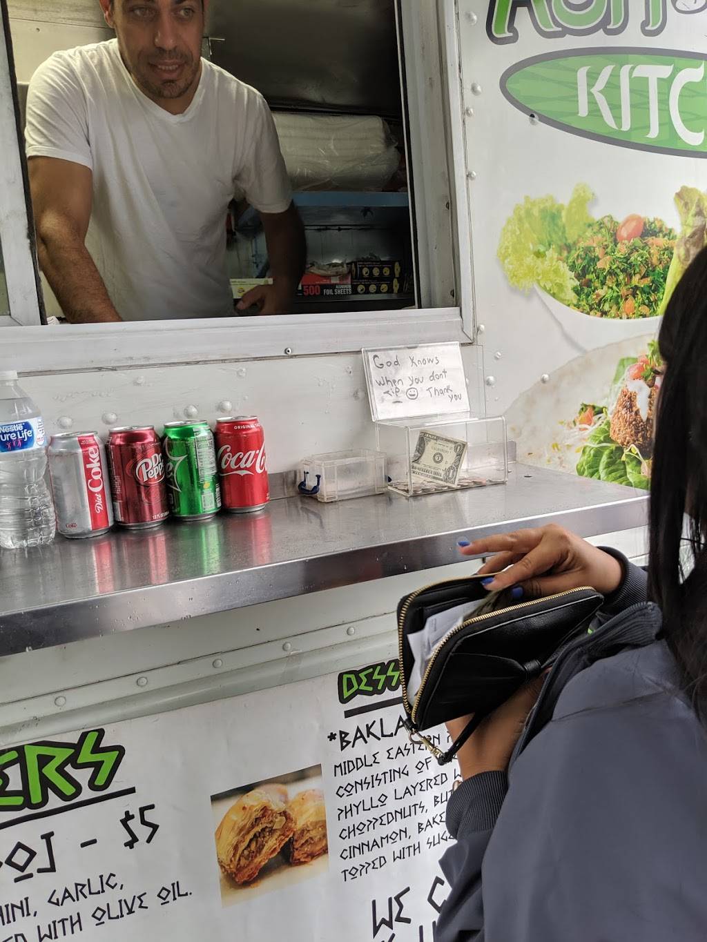 Ash & Kris Pizza | restaurant | 3507 Cable Pl, Pittsburgh, PA 15213, USA | 4126870606 OR +1 412-687-0606