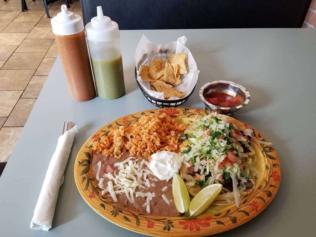 El Norteno | restaurant | 206 E State Rd, Island Lake, IL 60042, USA | 8474698401 OR +1 847-469-8401