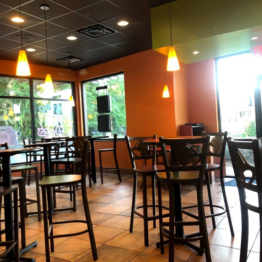 Taco Bell | meal takeaway | 2450 Airport Thruway, Columbus, GA 31904, USA | 7065962118 OR +1 706-596-2118