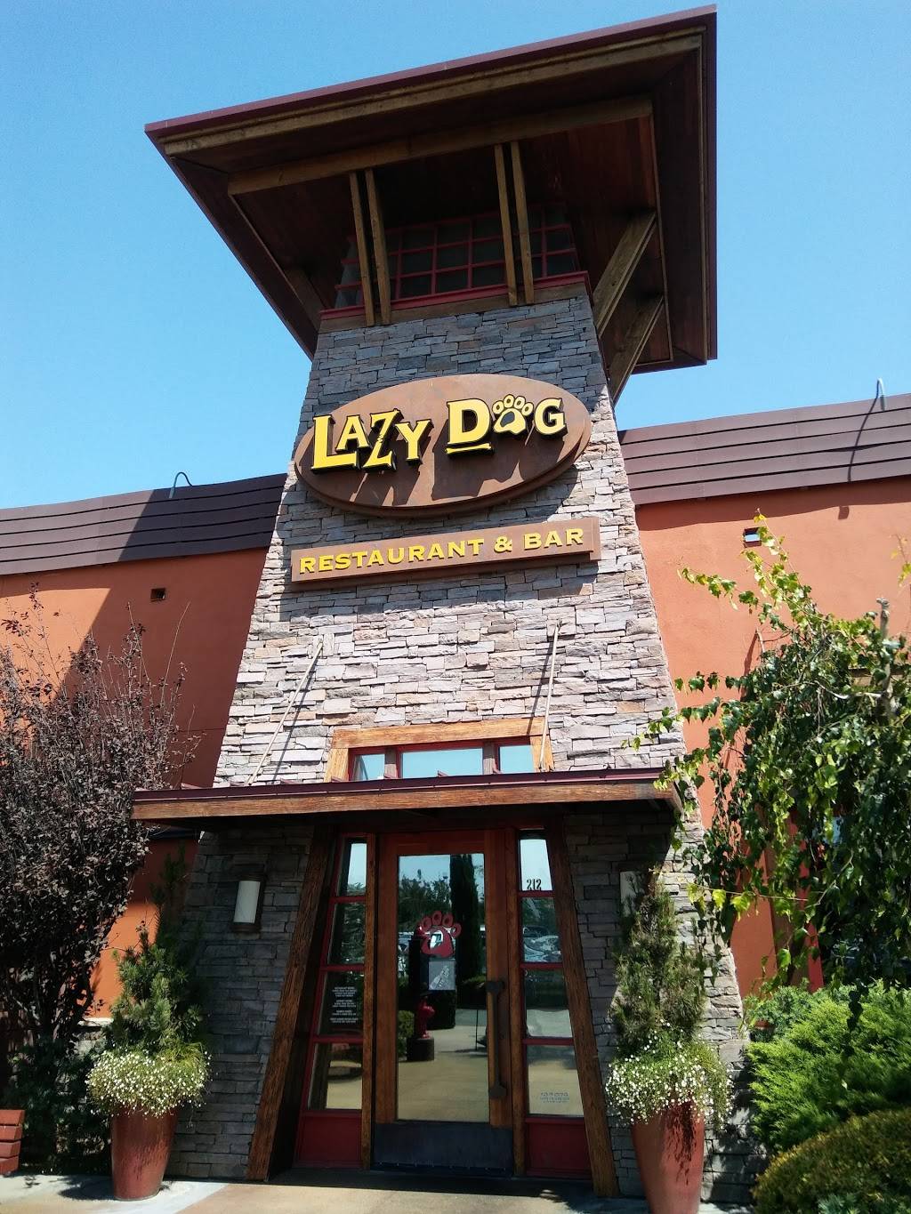 Lazy Dog Restaurant & Bar | restaurant | 1623 W Katella Ave, Orange, CA 92867, USA | 7147697020 OR +1 714-769-7020