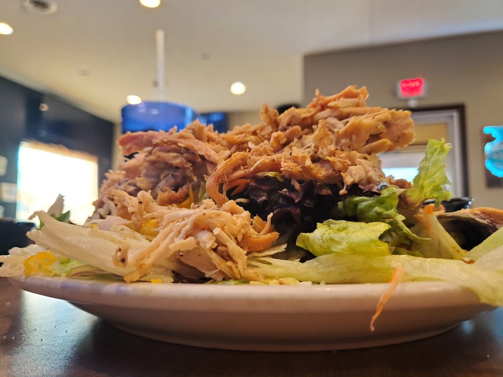 Big Js Road House | restaurant | 510 Cliff Ave, Harrisburg, SD 57032, USA | 6057678000 OR +1 605-767-8000